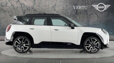 MINI Aceman 160kW SE Classic 54kWh 5dr Auto Electric Hatchback